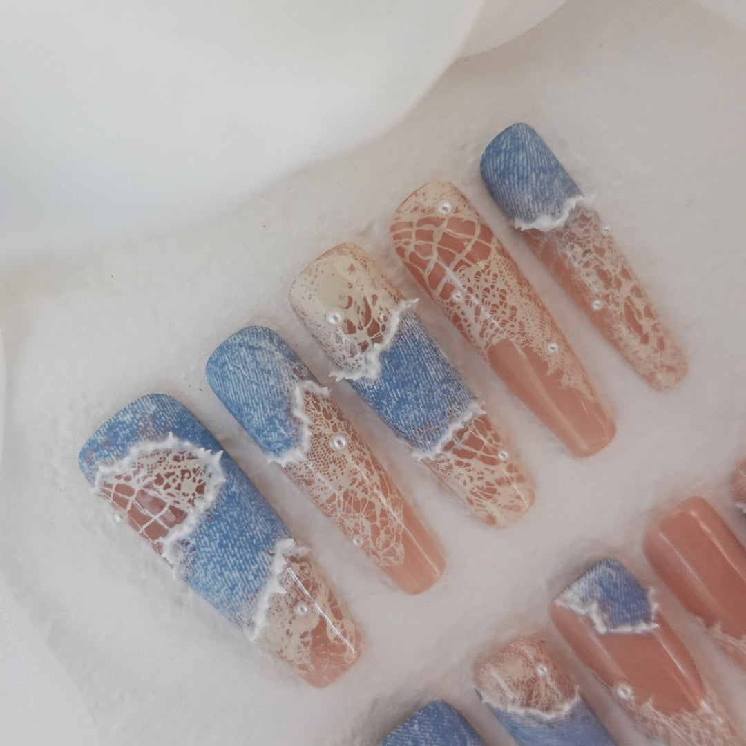 Denim Lace Daydream 2504111