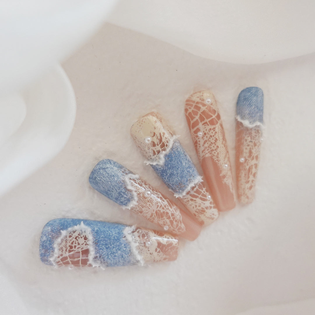 Denim Lace Daydream 2504111