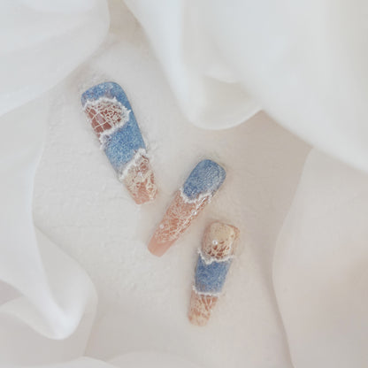 Denim Lace Daydream 2504111