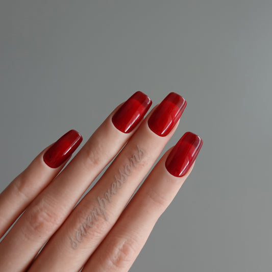 🌈 Chromatic Symphony — Garnet Reverie  2511912